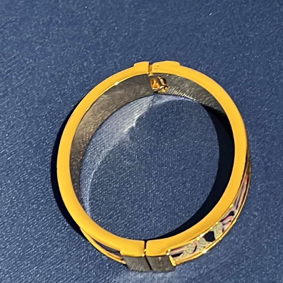 New Lilly Pulitzer enamel bracelet - Picture 3 of 12